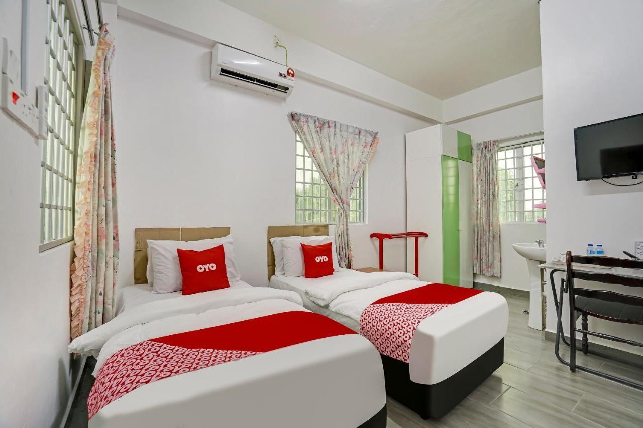 Oyo 90462 Padang Besar Green Inn Zewnętrze zdjęcie